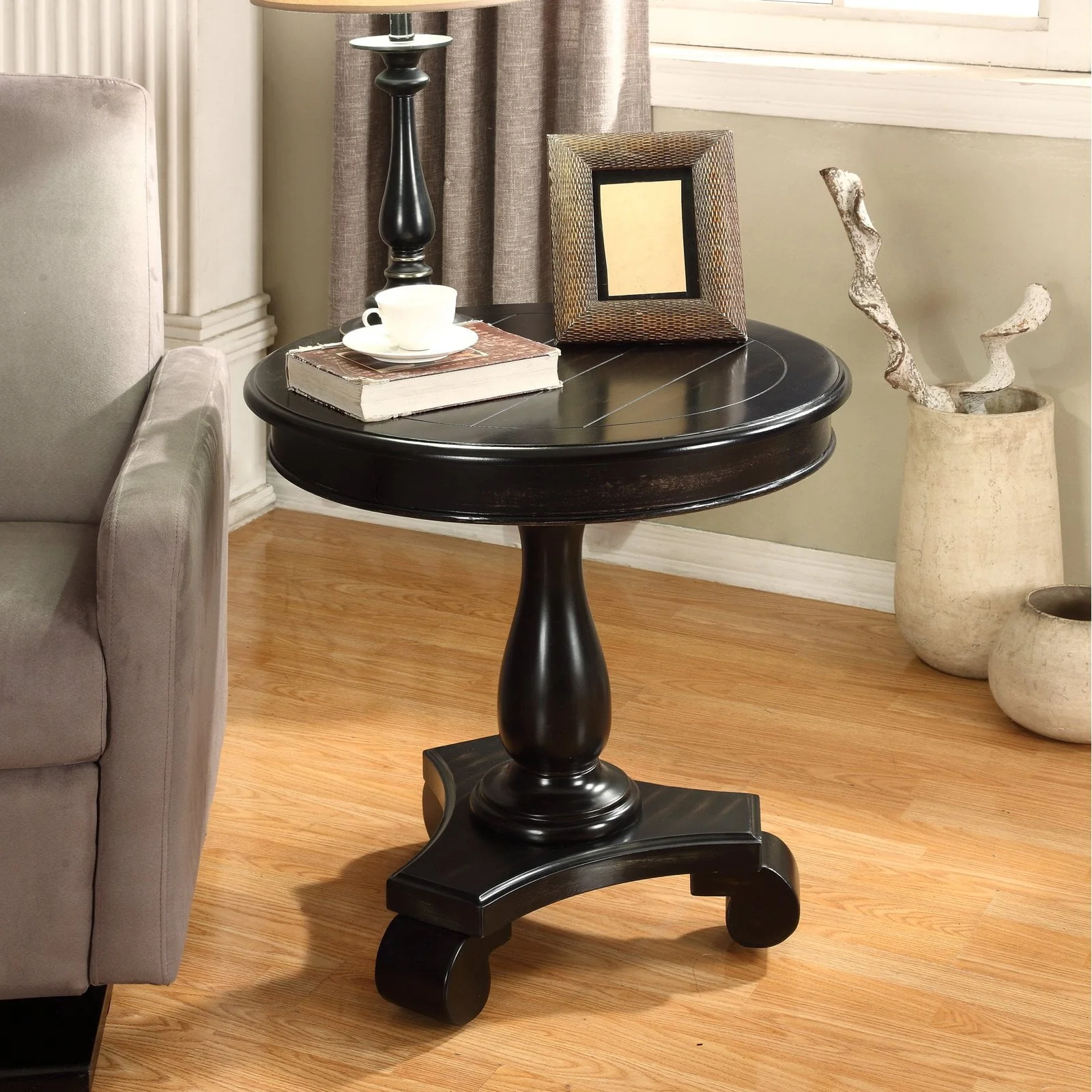 Roundhill Furniture Rene Round Wood Pedestal Side Table, White